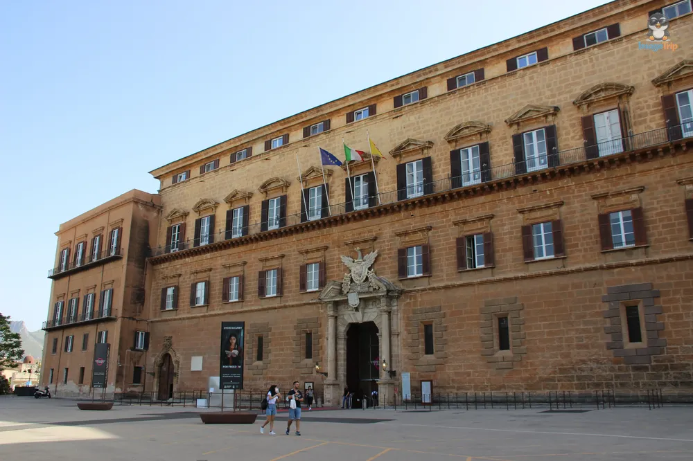 Jardines y Palacio Normanni (11)