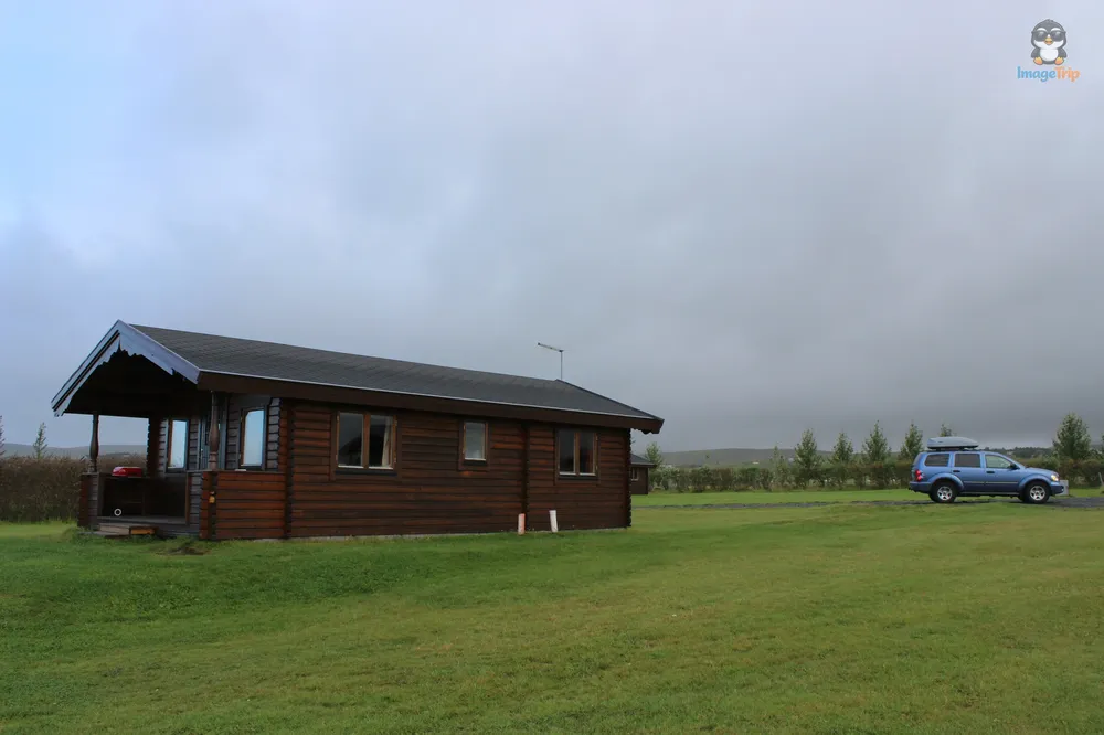 Hellisholar Cottages 2