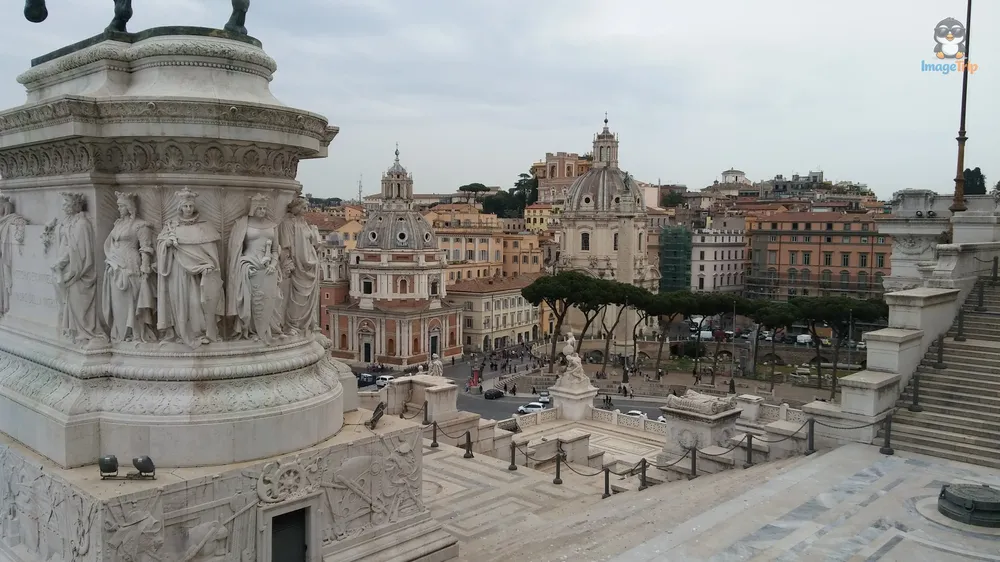 MonumentoVictorManuelII_57