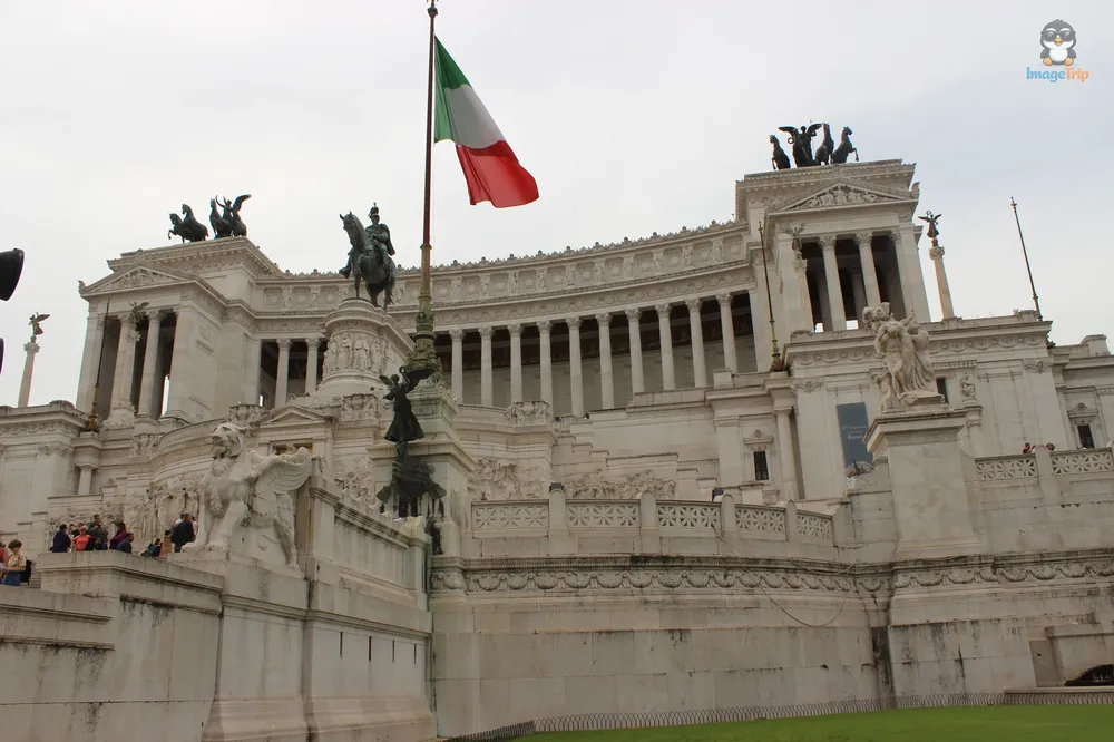 MonumentoVictorManuelII_46