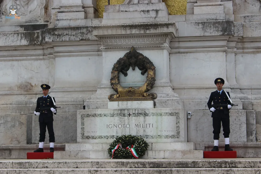 MonumentoVictorManuelII_6