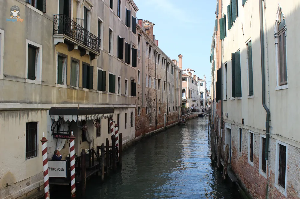 Riva degli Schiavoni 22